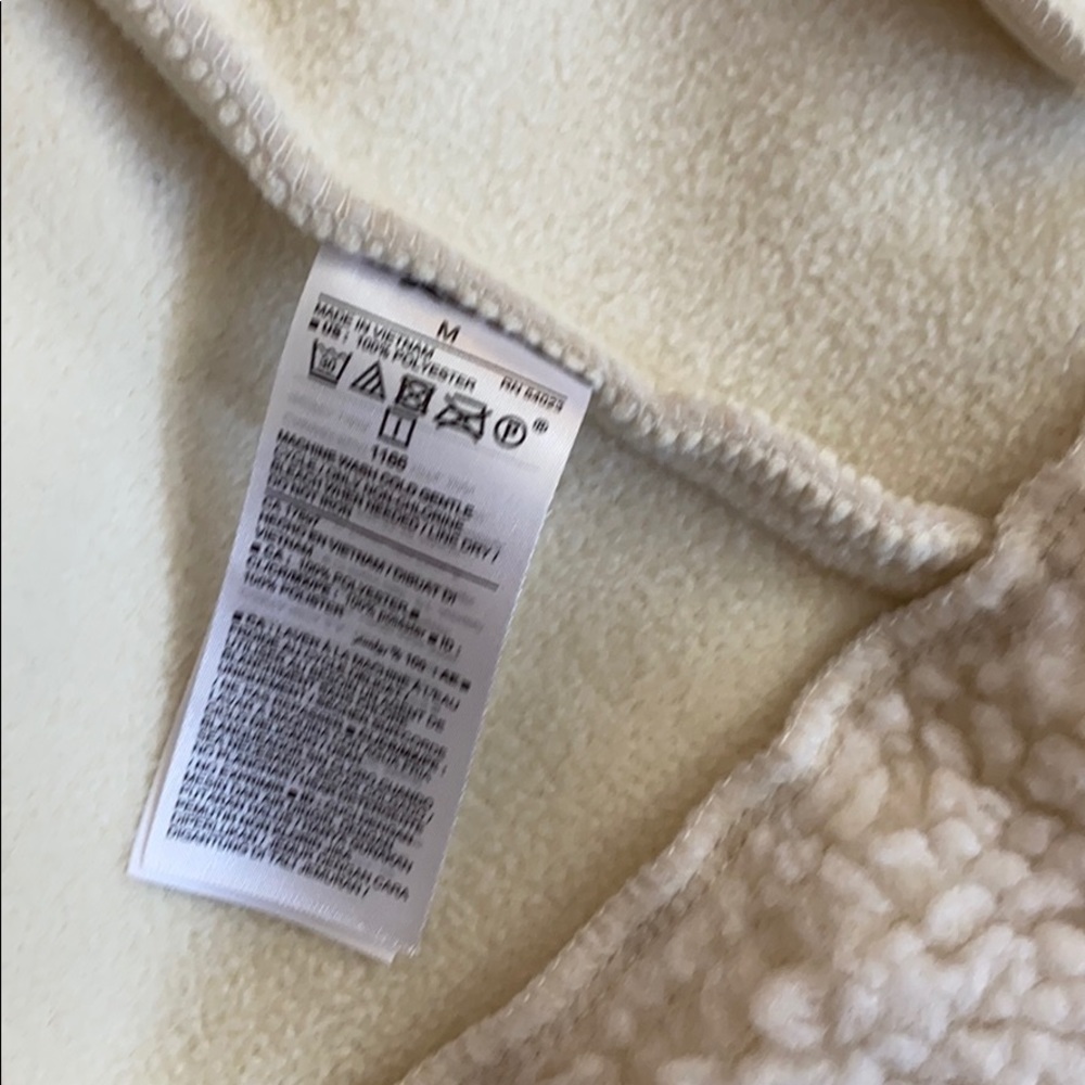 Size Medium Jacket - Picture 7 of 9